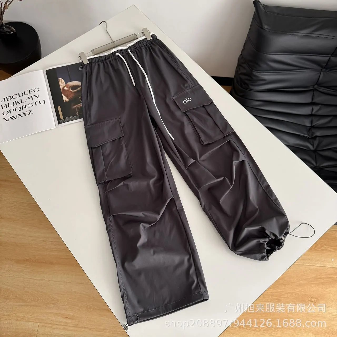 Alo Cargo Pants Light Gray - 5