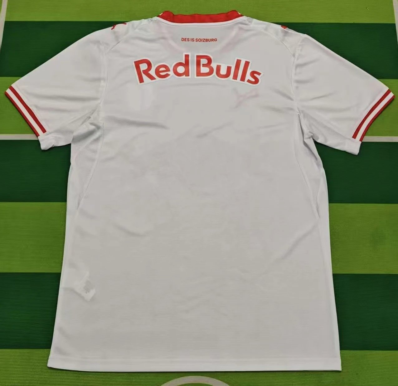 Design Tribal Print White Football Jersey - 13