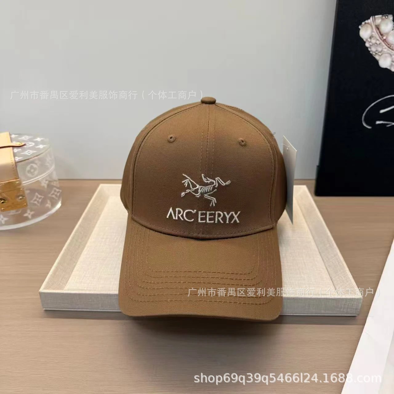 Arc'teryx Logo Embroidered Gray Baseball Cap - 9