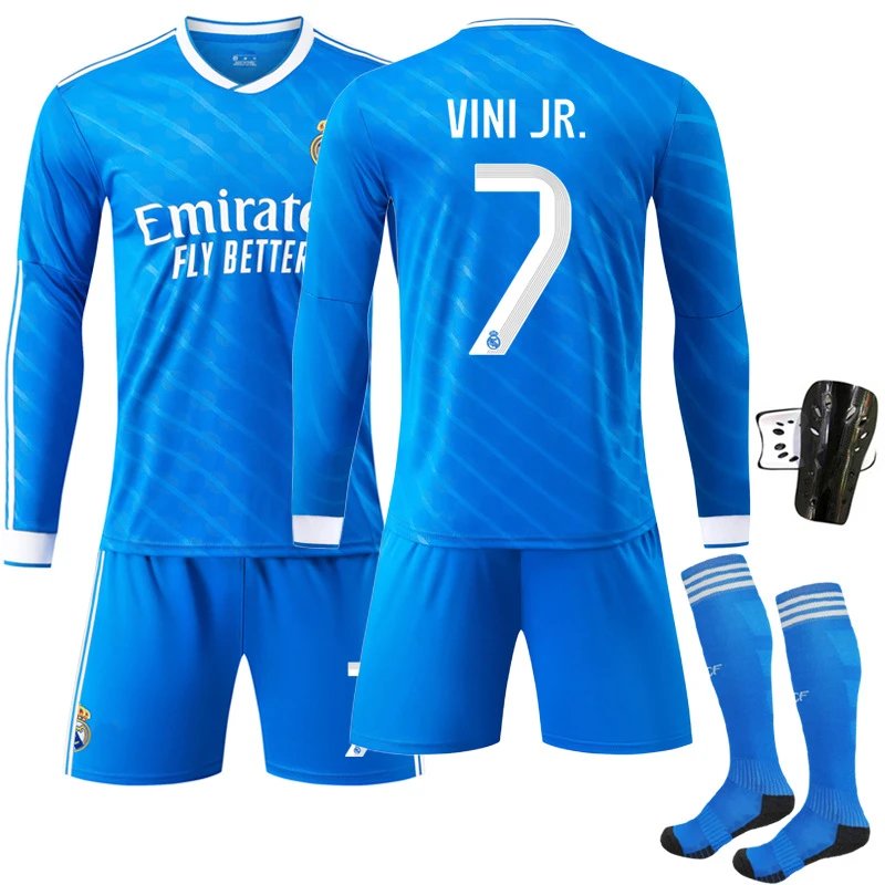 Real Madrid Valverde #8 Blue Away Kit Jersey Set - 4