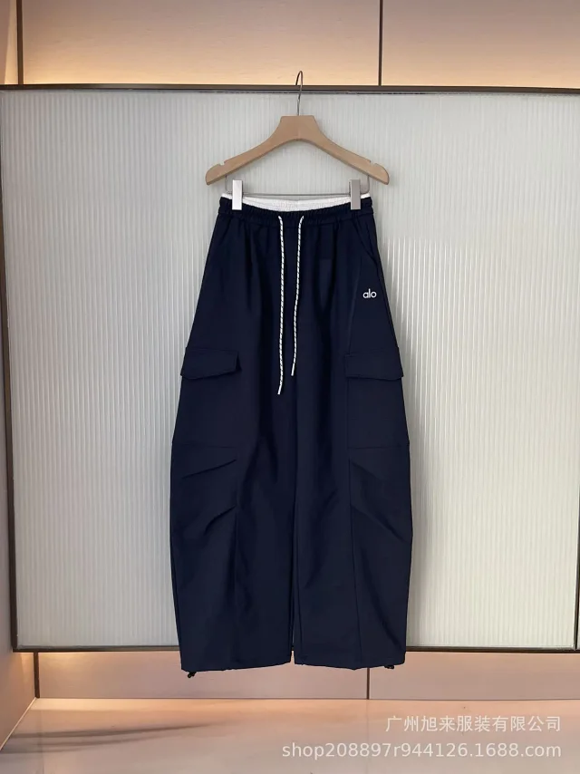 Alo Trousers Wide-Leg Cargo with Elastic Waist product detail image 4