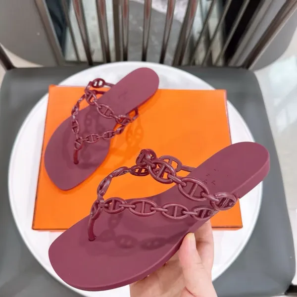 Hermès Oran Chain Slide Sandals Burgundy Slippers - 1