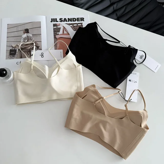 Alo Yoga Underwear Seamless Padded Bralette with Adjustable Straps product detail image 3