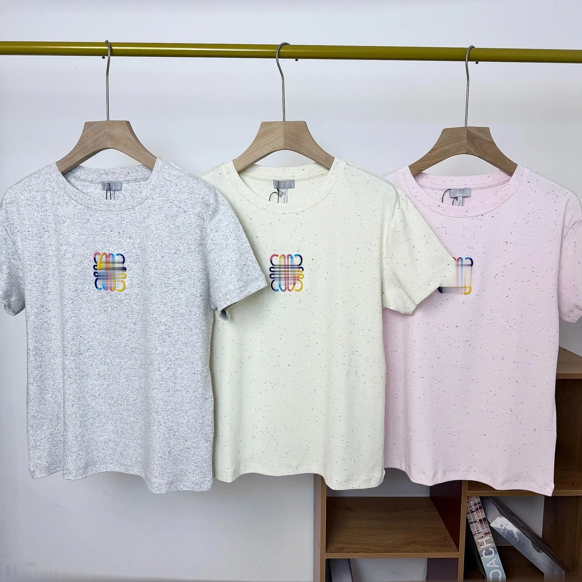 Design Speckled Pink T-Shirt with Abstract Rainbow Logo - 3