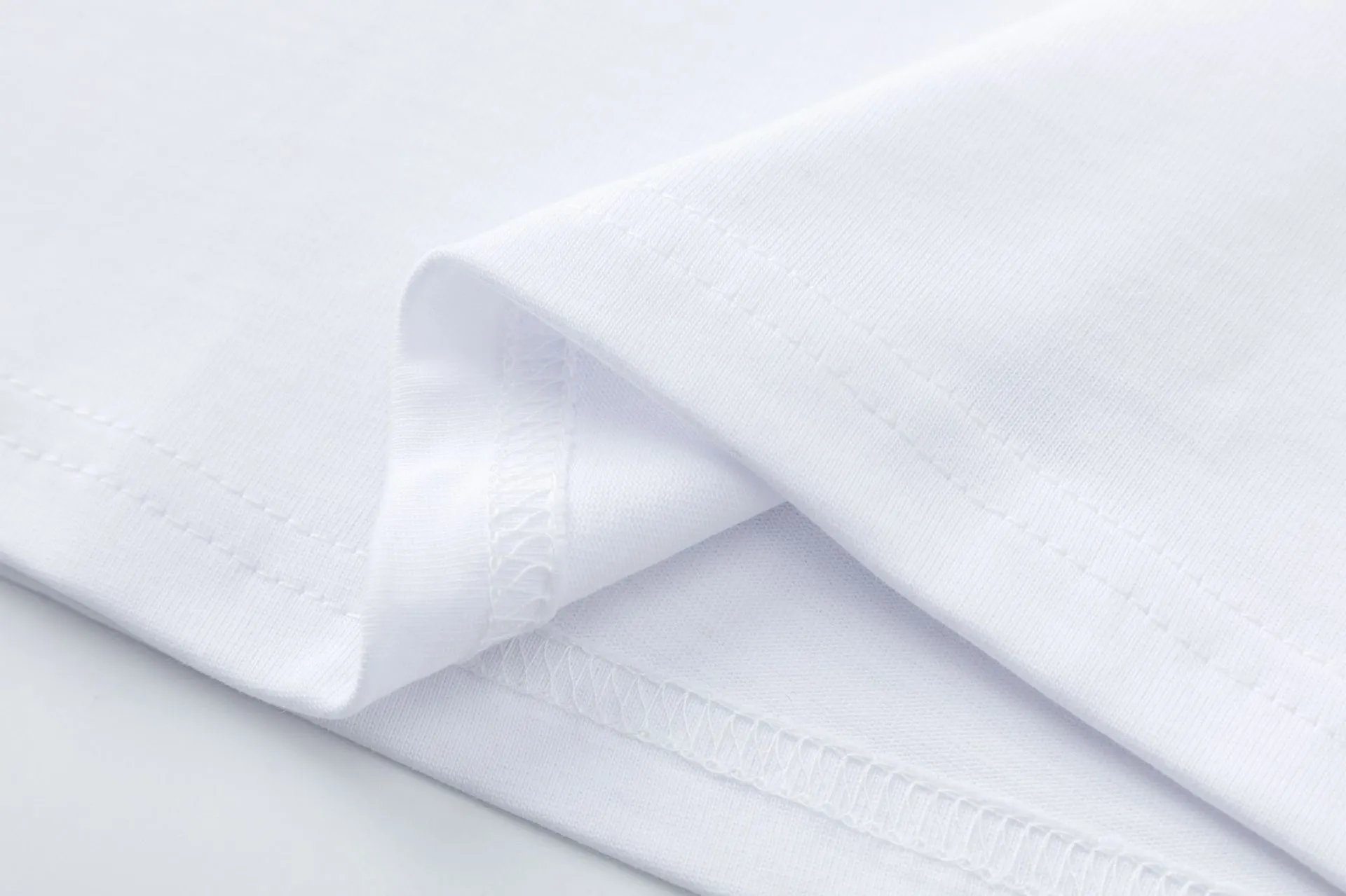 Off-White x Manioca Studio Arrow Graphic White T-Shirt - 23