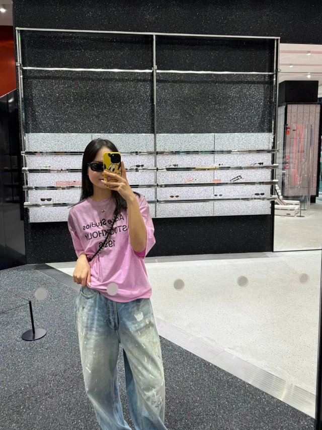 Pink Acne Studios T-shirt Tee: seller detail photo 8