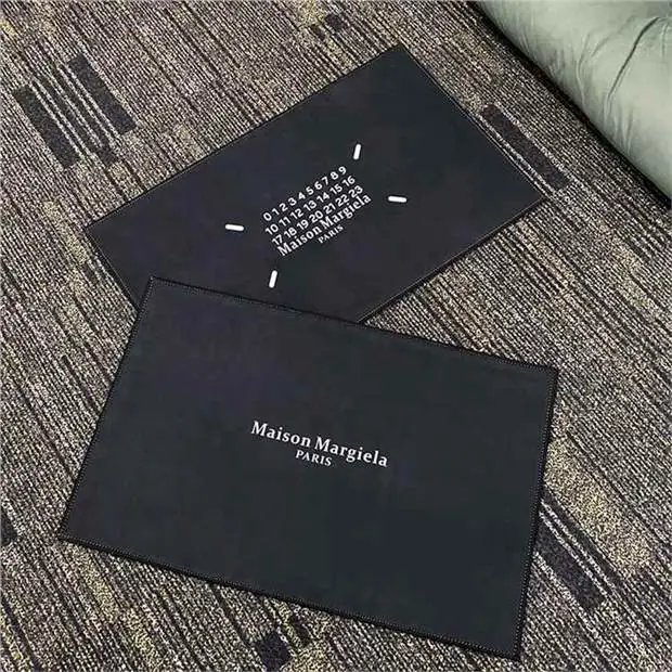 Maison Margiela Carpet v2