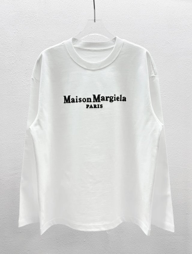 Maison Margiela Sweatshirt: seller detail photo 10