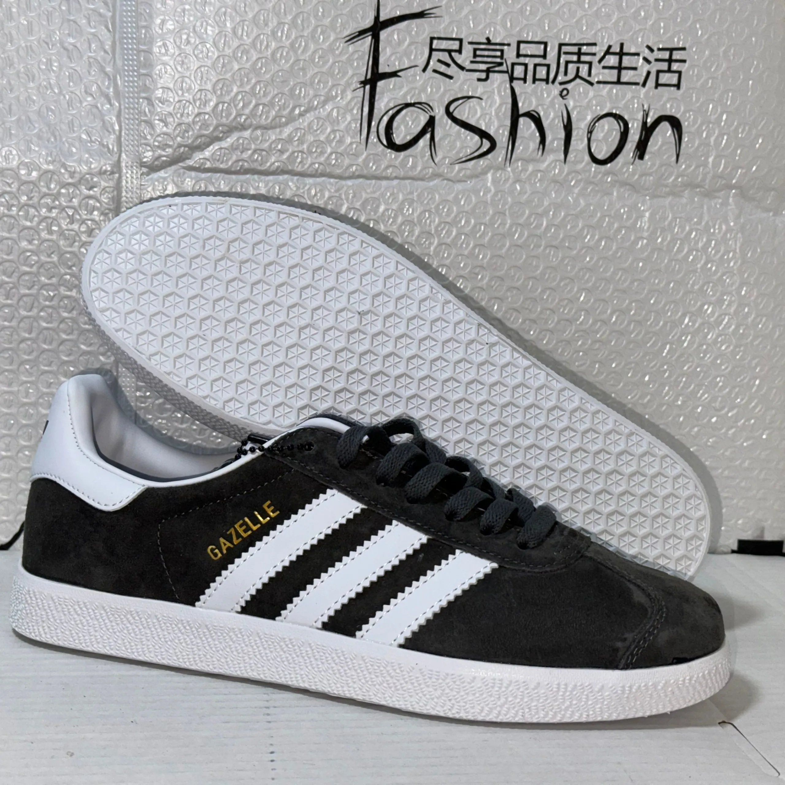 Adidas Originals Gazelle White Light Blue Sneakers - 19