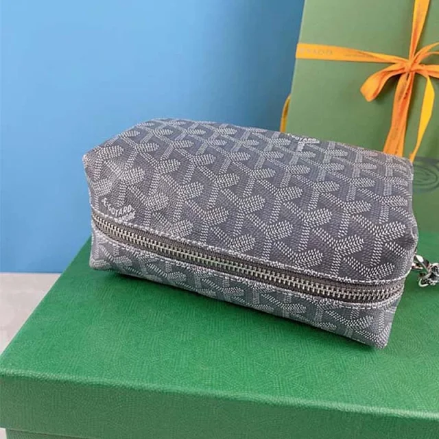 Goyard Travel Bags Goyardine Monogram Zip Cosmetic Pouch with Wrist Strap product detail image 3