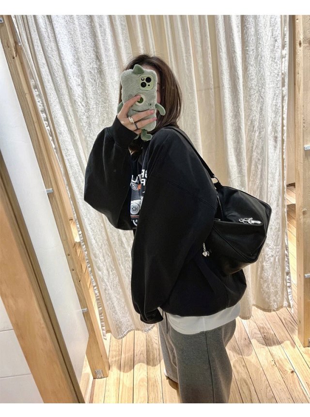 Chrome Hearts Handbag: seller detail photo 10