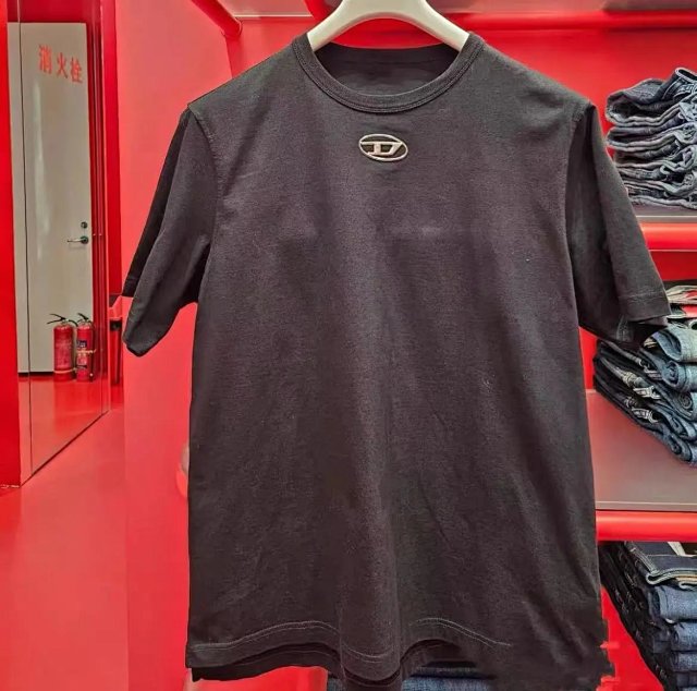 Diesel Vintage T-shirt Tee: seller detail photo 3