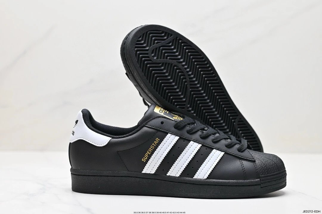 Authentic original shell toe superstar sneakers – unisex couple’s edition