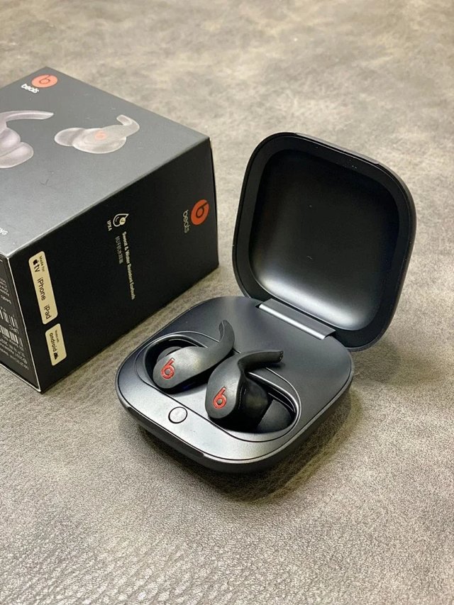 Beats Headphone: seller detail photo 13