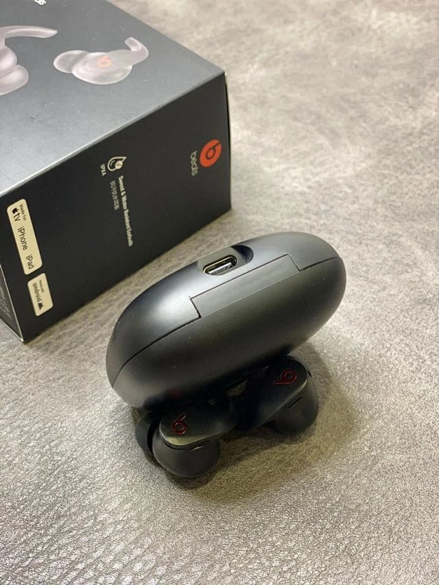 Beats fit pro: seller detail photo 8