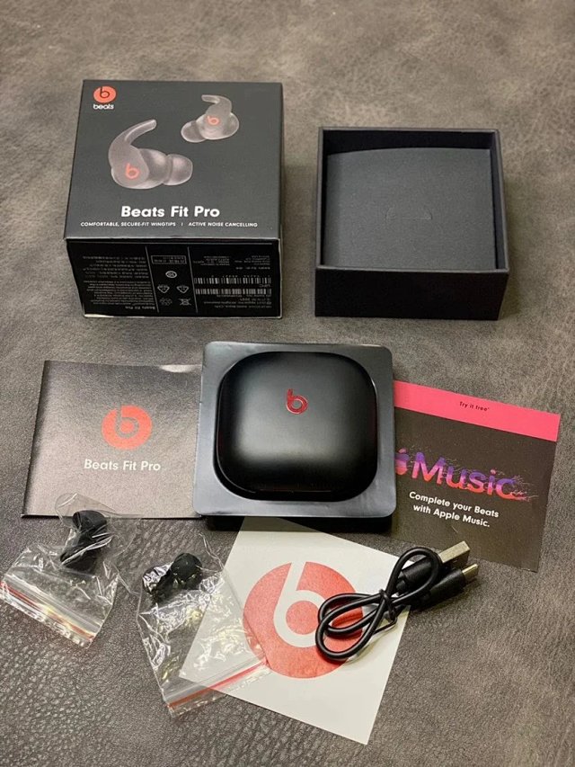 Beats Headphone: seller detail photo 11
