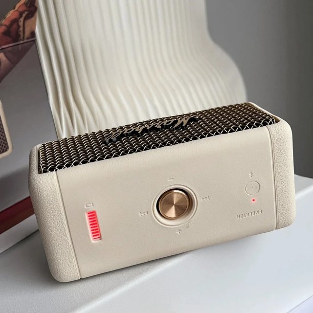 Marshall Bluetooth Speaker: seller detail photo 1