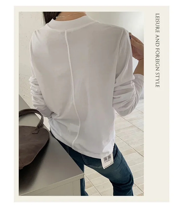 Women's Long Sleeve Round Neck Tee Detail