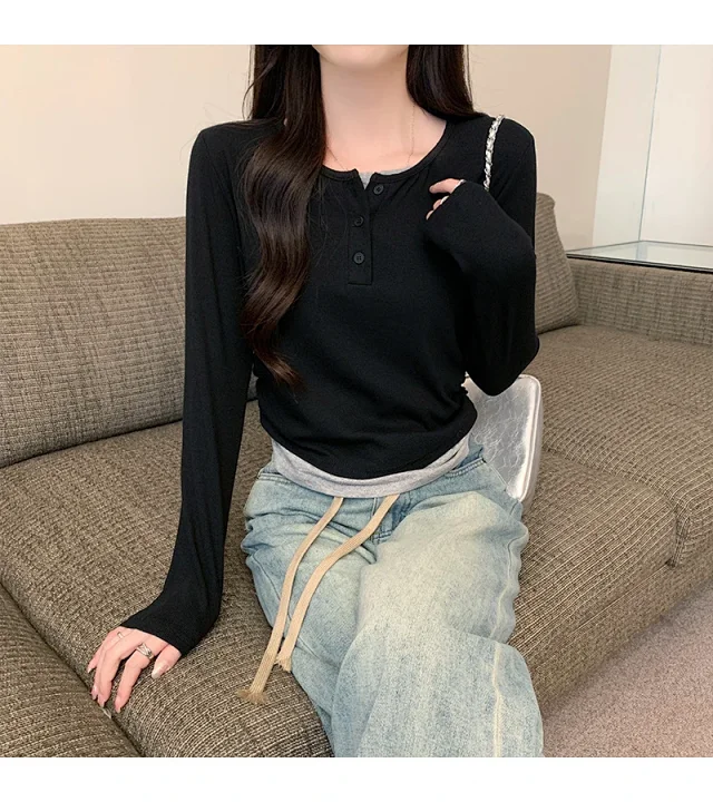 Korean Layered Long Sleeve Cropped Tee Detail