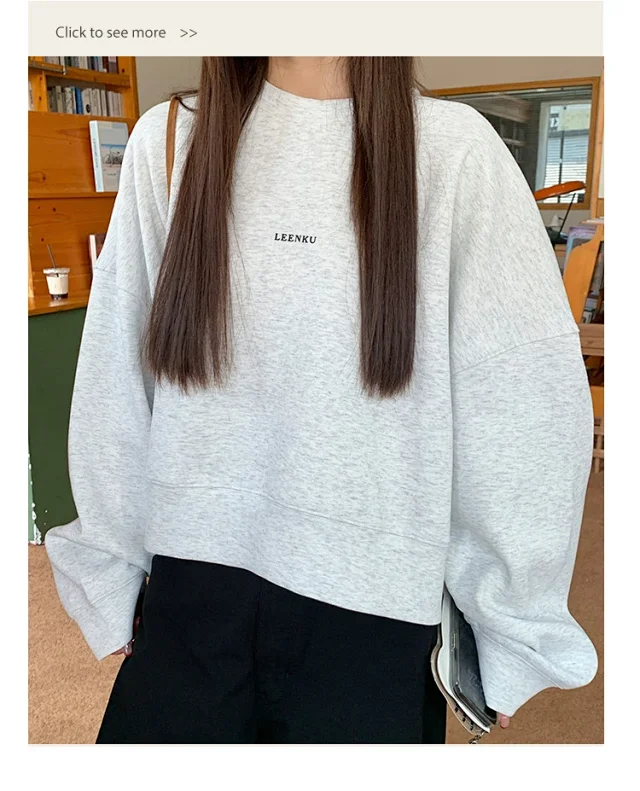Women's Korean Minimalist Cropped Sweatshirt Detail