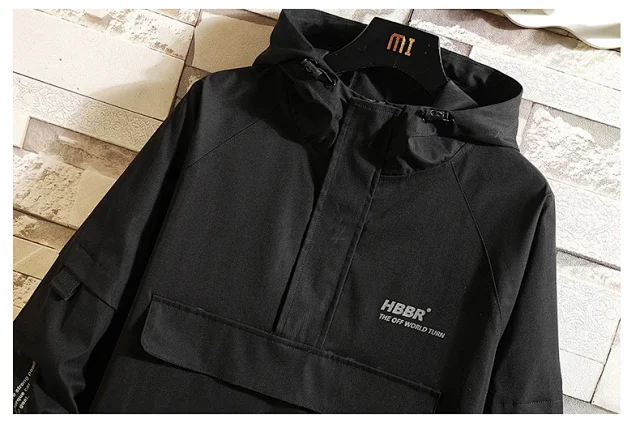 Men's Lightweight Trendy Hooded Half-Zip Jacket Detail