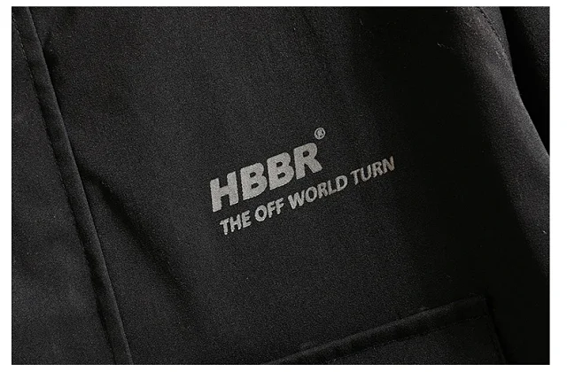 Men's Lightweight Trendy Hooded Half-Zip Jacket Detail