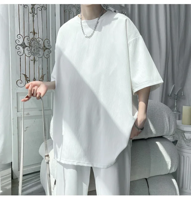 Unisex Oversized Ice Silk Draped Tee Detail