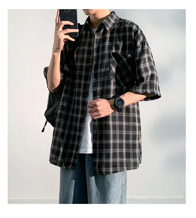 Men's 2025 New Plaid Short Sleeve Shirt Detail