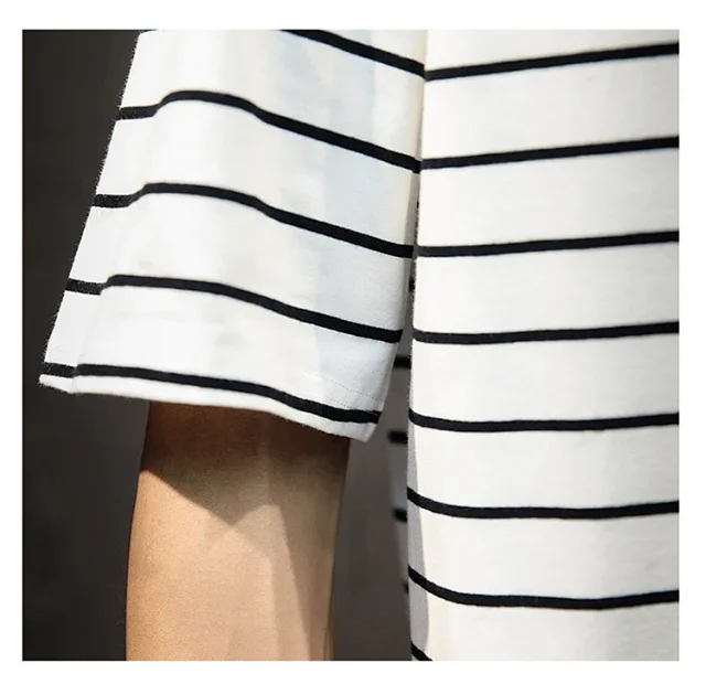 Men's Plus Size Summer Striped T-Shirt Detail