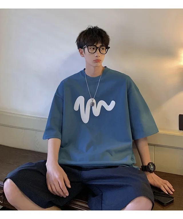 Oversized Men's Graphic Cotton Tee 2025 Detail