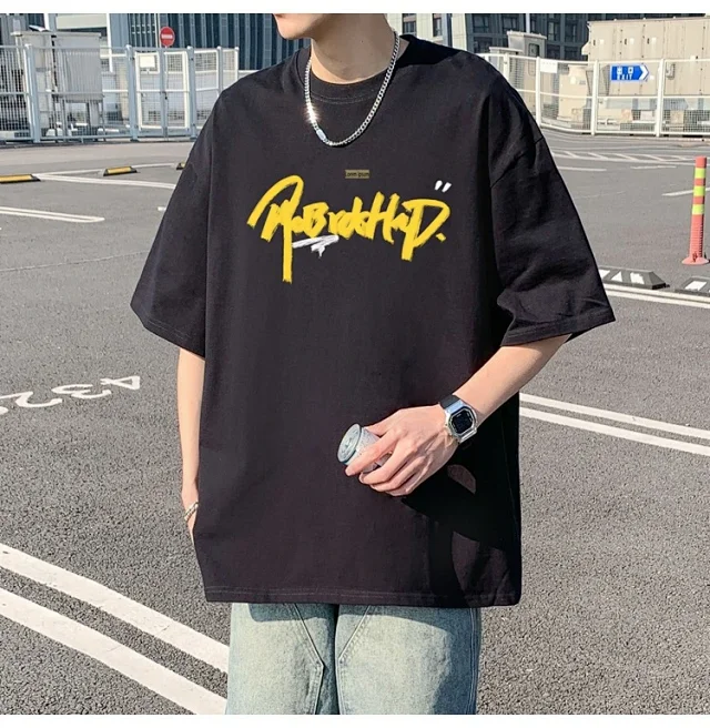 Men's Summer Graphic Oversize Cotton Tee Detail