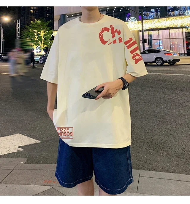 Men's Loose Cotton Tee HK Style Detail
