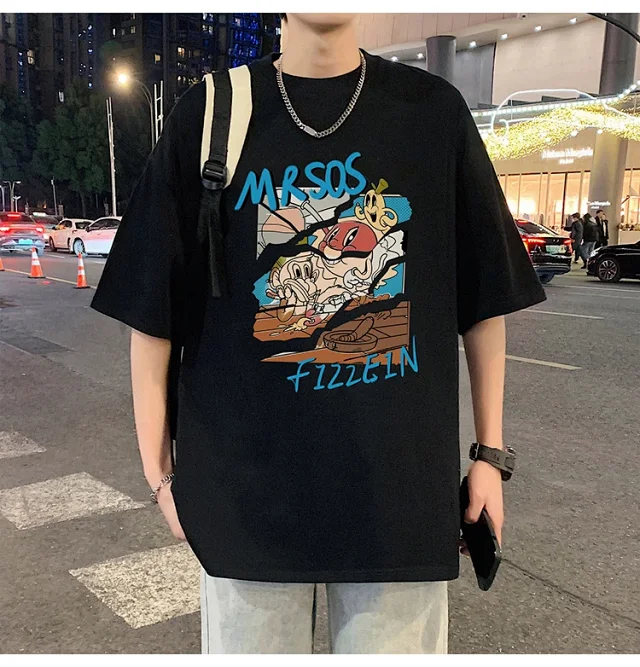 Plus Size Men's Summer Cartoon Tee Detail