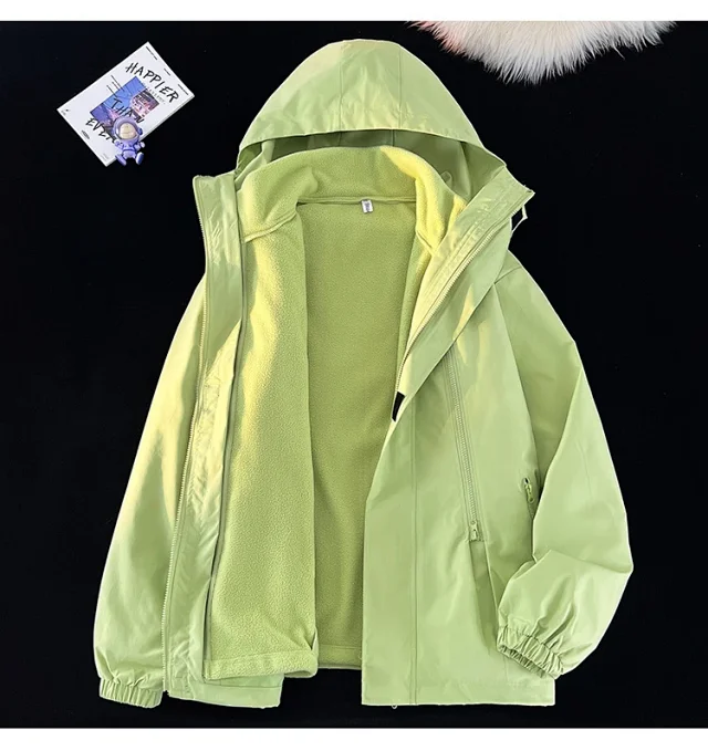 Windproof Waterproof Fleece-Lined Couple's 3-in-1 Jacket Detail