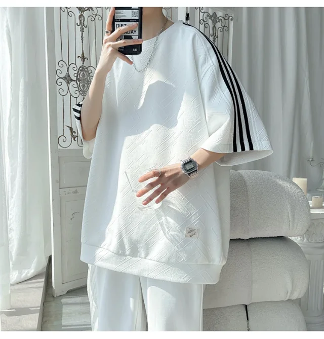Three-Stripe Stretch Ice-Silk Summer Tee Detail
