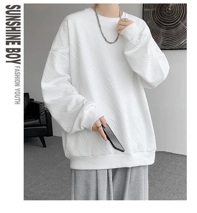 Men's Loose Textured Long Sleeve Tee Detail