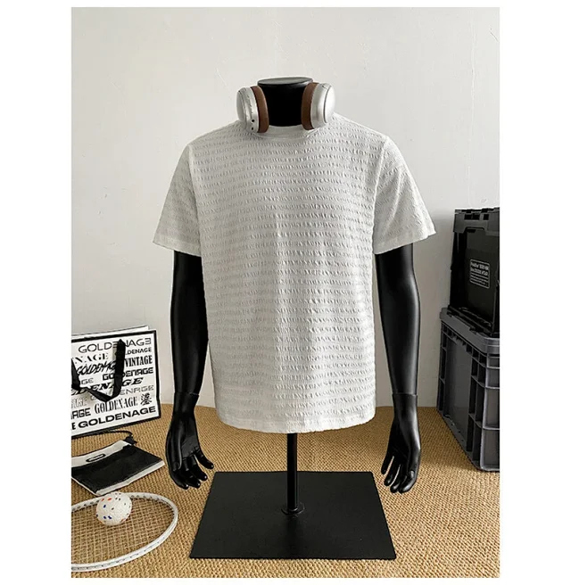 Men's Summer Jacquard Clean Fit Tee Detail