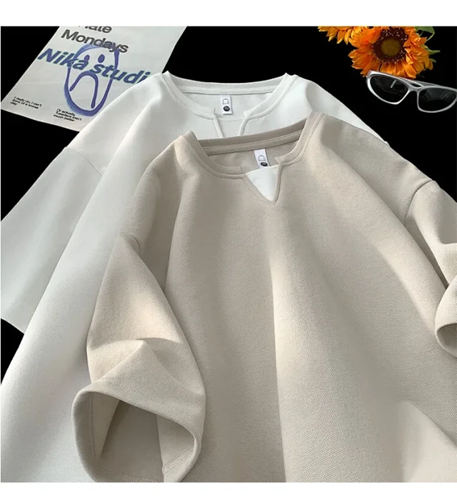 Men's Mock Two-Piece V-Neck Heavyweight Tee Detail