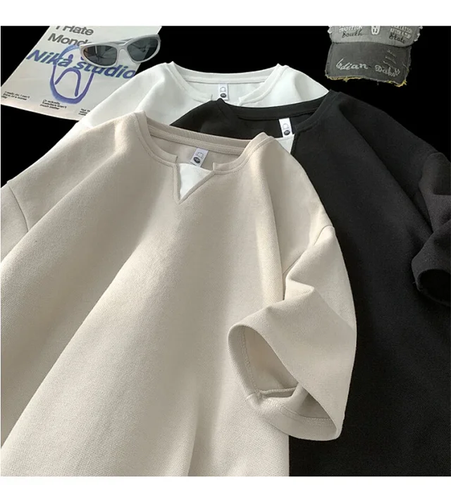 Men's Mock Two-Piece V-Neck Heavyweight Tee Detail
