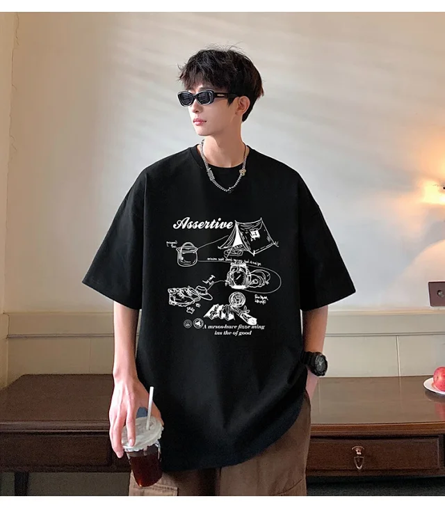 Men's HK Style Oversized Cartoon T-shirt Detail