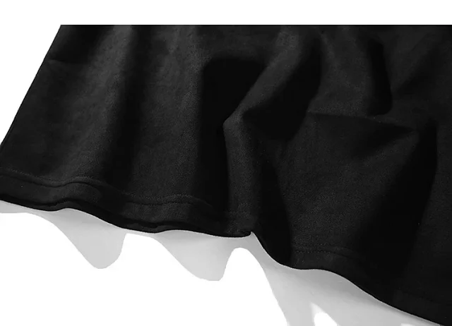Men's Heavyweight Cotton Sturdy Short-Sleeve Tee Detail