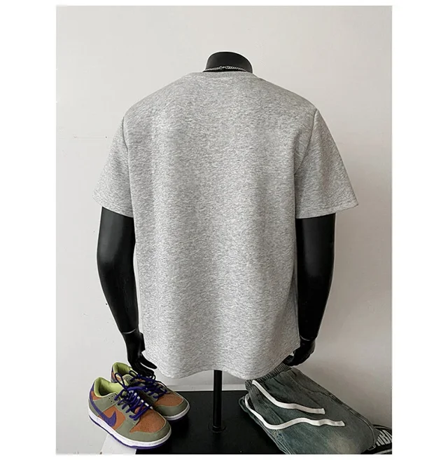 Design Space Cotton Breathable Short-Sleeve Tee Detail
