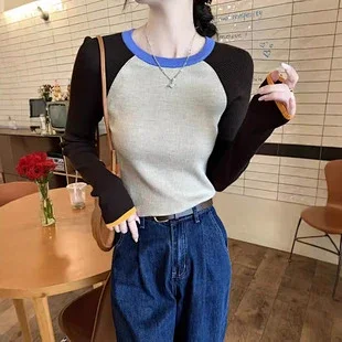 2025 Fall Women's Slim Layered Tee Detail