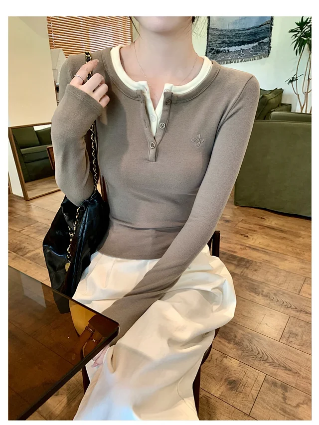 2025 Fall Women's Slim Layered Tee Detail