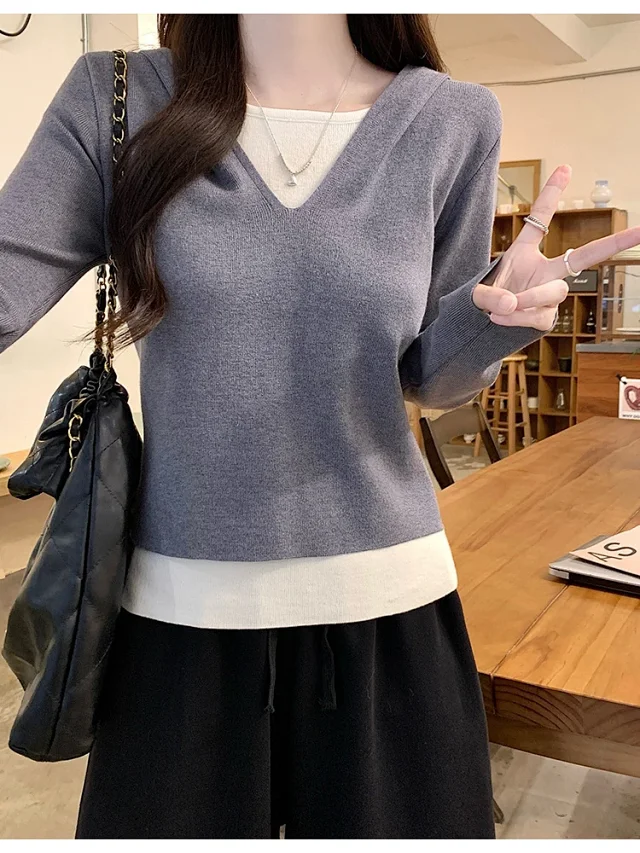 2025 Fall Women's Hooded Patchwork Sweater Detail