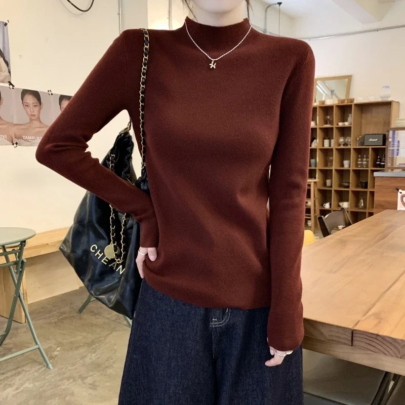 Women's Retro Mock-Neck Cropped Long-Sleeve Tee
