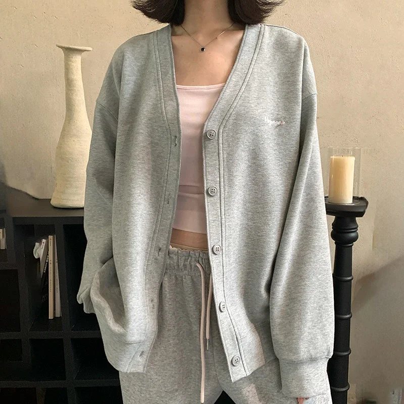 Women's Korean Relaxed V-Neck Embroidered Cardigan