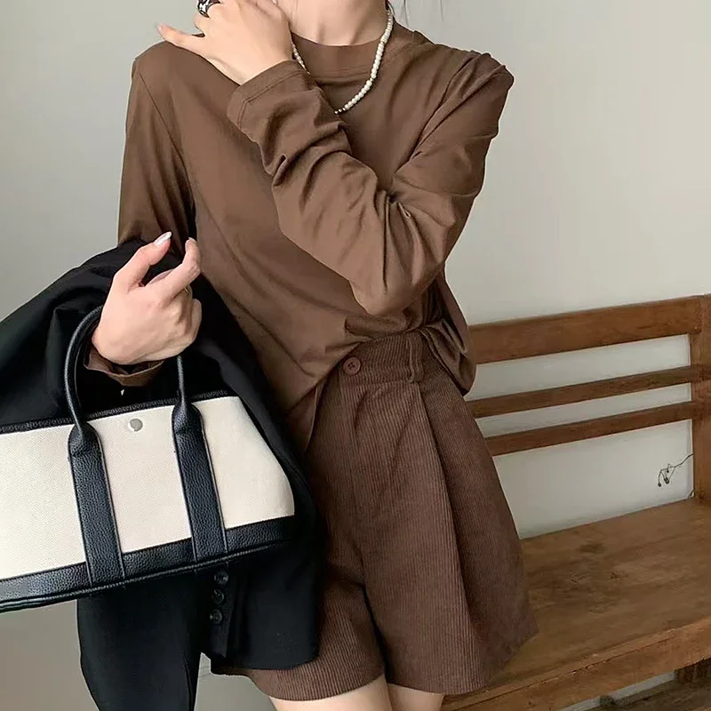 Women's Long Sleeve Round Neck Tee