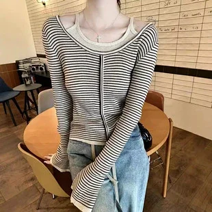2025 Fall Women's Slim Layered Tee Detail