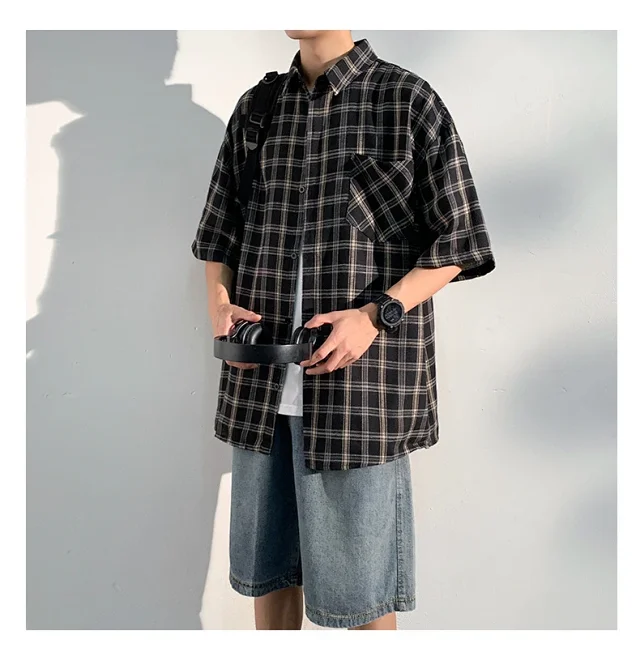Men's 2025 New Plaid Short Sleeve Shirt Detail